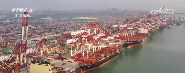 新闻观察：中国国际收支保持基本平衡 货物贸易顺差处于较高水平