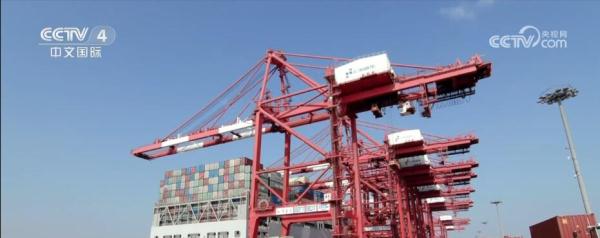 新闻观察：中国国际收支保持基本平衡 货物贸易顺差处于较高水平